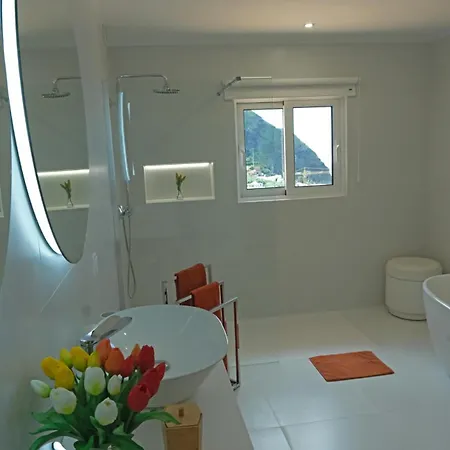 Ocean Escape With Private Pool * Arco da Calheta (Madeira)