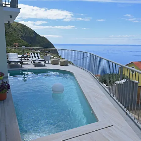 Ocean Escape With Private Pool * Arco da Calheta (Madeira)