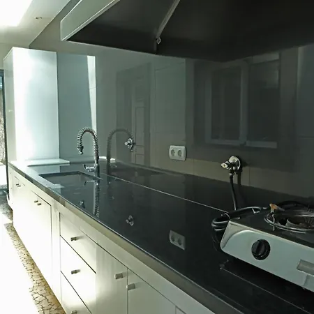 Ocean Escape With Private Pool Arco da Calheta (Madeira)