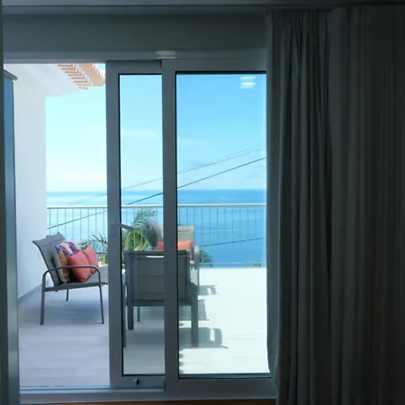 Ocean Escape With Private Pool Villa *