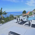 Ocean Escape With Private Pool ארקו דה קלחטה