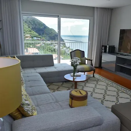 Ocean Escape With Private Pool Arco da Calheta (Madeira)