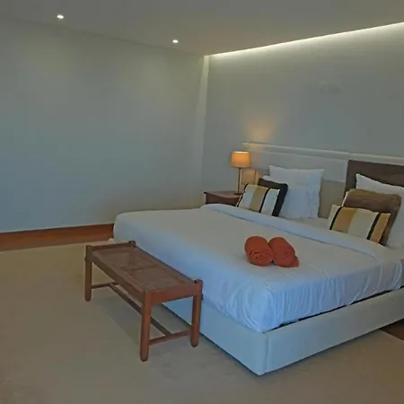 Ocean Escape With Private Pool וילה *