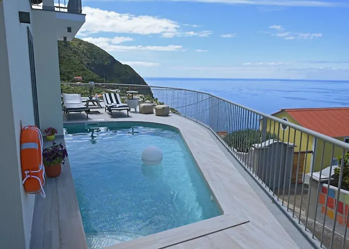 Ocean Escape With Private Pool * Arco da Calheta (Madeira)