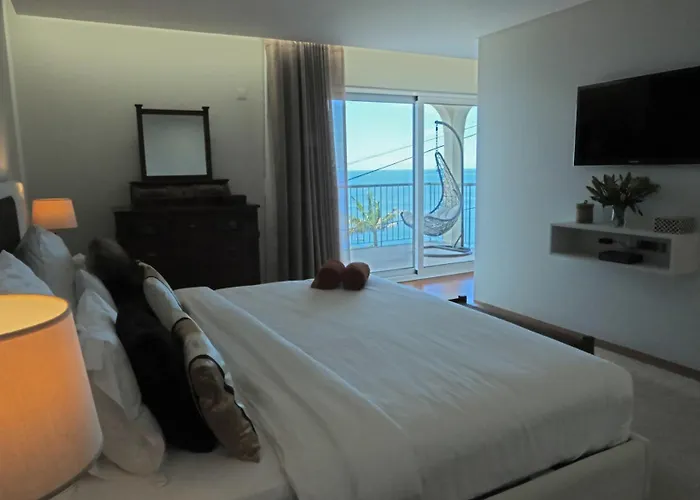 Ocean Escape With Private Pool * Арку-да-Кальета