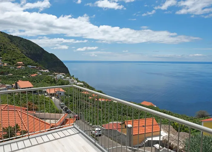 Ocean Escape With Private Pool *