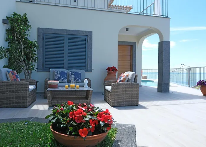 Вилла Ocean Escape With Private Pool Арку-да-Кальета