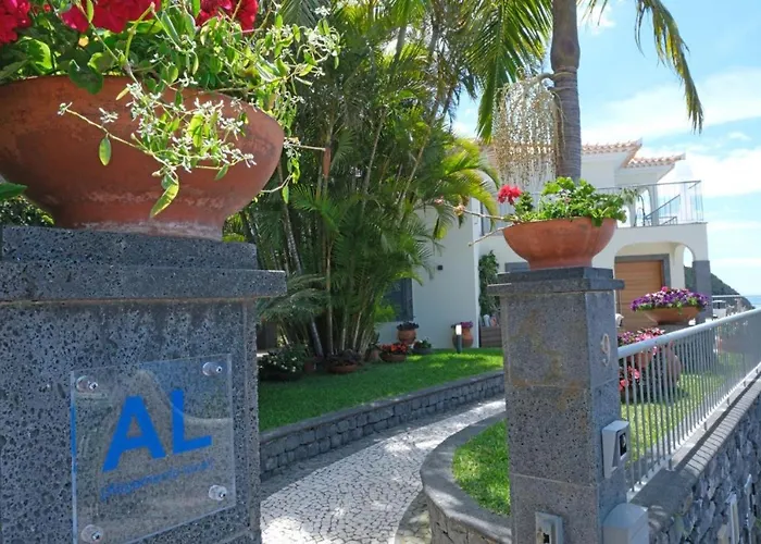 Ocean Escape With Private Pool Arco da Calheta (Madeira)